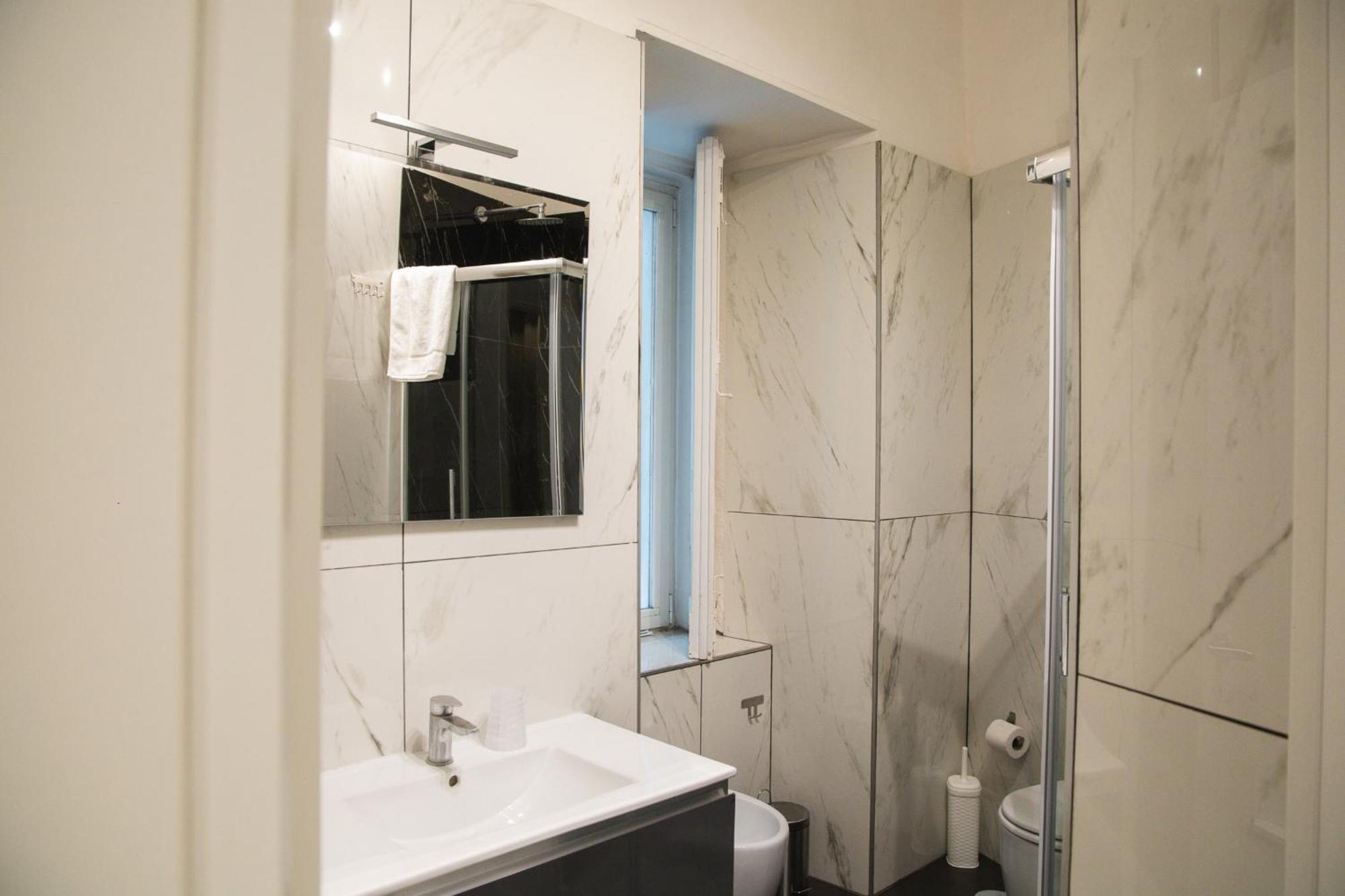 Residence Black & White Napoli Bagian luar foto